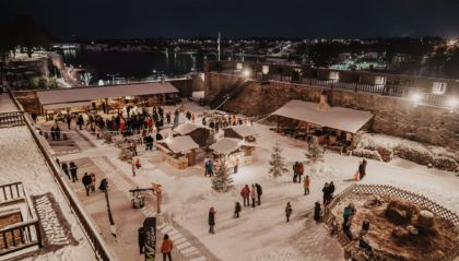 Narvan linnoituksen joulukylä