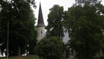 Lüganusen Johannes Kastajan kirkko
