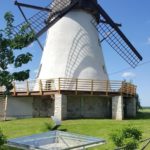 Võiveren tuulimyllyn vierailukeskus